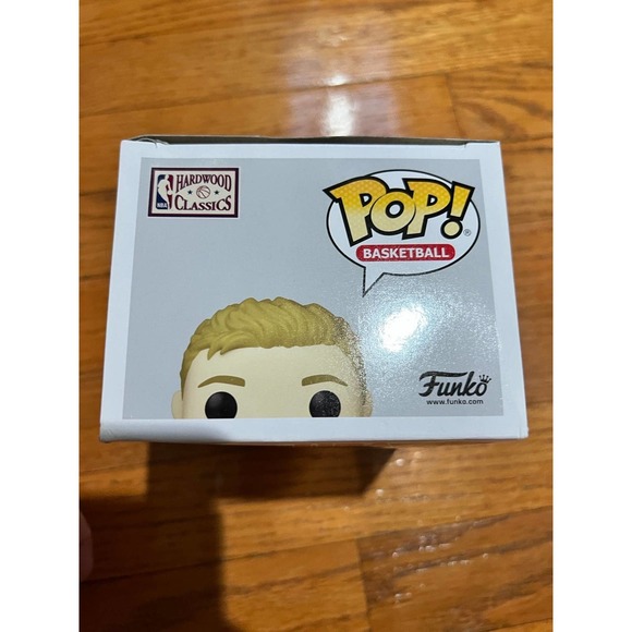 Funko Pop! Basketball Larry Bird #110 Target Exclusive - Picture 7 of 8